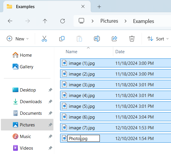 Rename multiple files at once in File Explorer